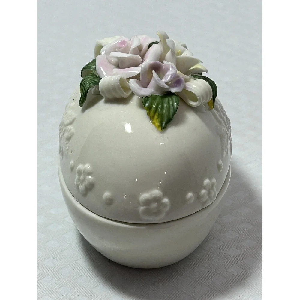 VTG Capodimonte Style Floral Oval Easter Spring Egg Jewelry Trinket Box W/ Lid